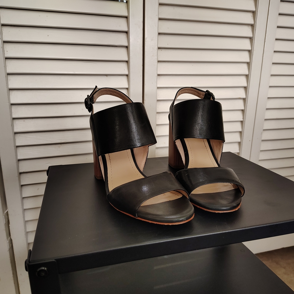 Johnston & Murphy Black Leather Strappy Block Heel Sandals Size 7M – Like New